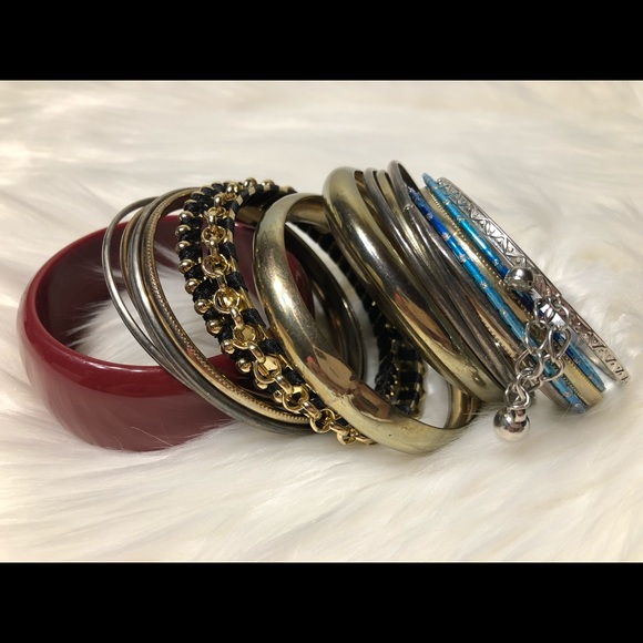 🥂Almost 20 PCS BRACELETS🥂 - Picture 5 of 8